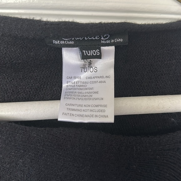 Poncho - Picture 2 of 2